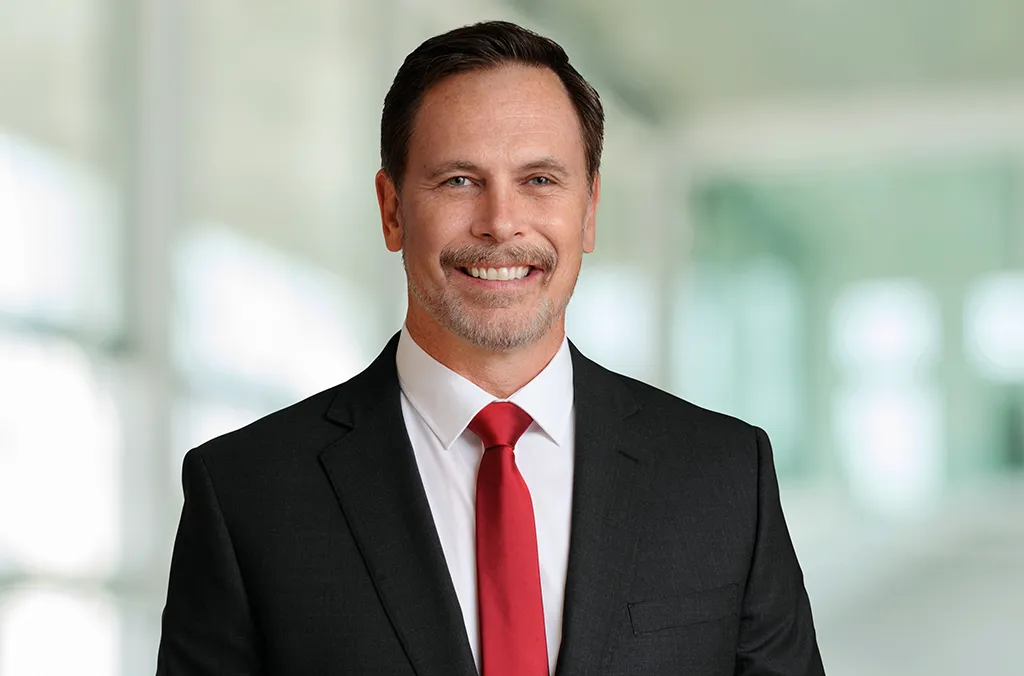 Todd M Saranecki